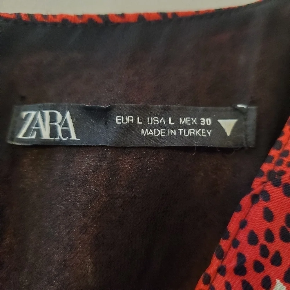 Zara Print Ruched Deep V-Neck Dress Sz L - Picture 2 of 8